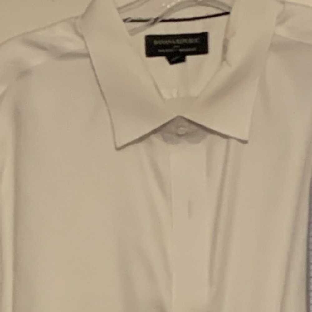 Banana Republic - Non Iron - Standard Fit - XL